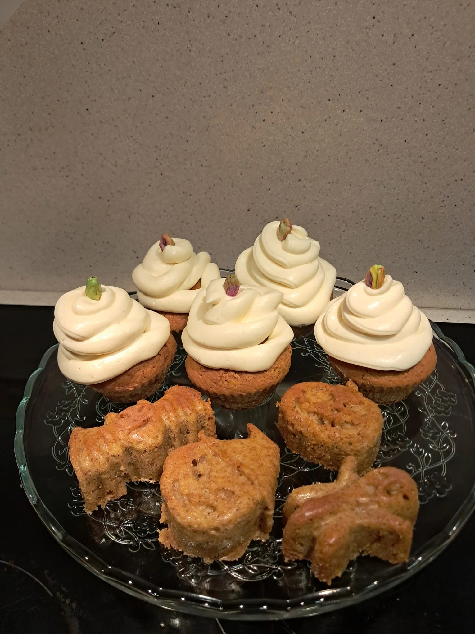 Halloween Carrot Cupcakes with Pistachio & Cream Cheese Frosting